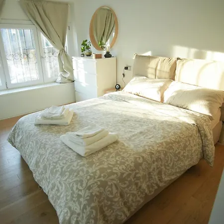 아파트 Loft Da Serena Ai Navigli 밀라노