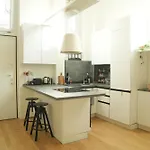 Loft Da Serena Ai Navigli 아파트 *